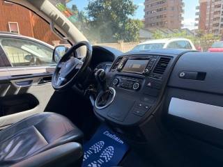 VOLKSWAGEN Multivan usata, con Interni in pelle