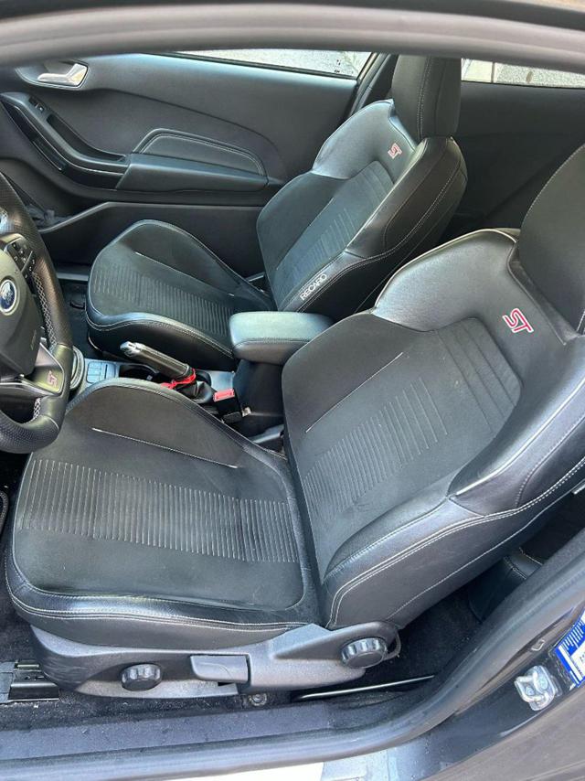 FORD Fiesta usata, con Servosterzo
