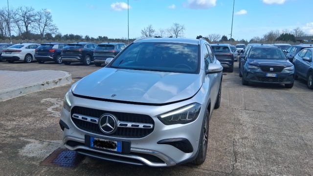 MERCEDES-BENZ GLA 200 usata, con Autoradio