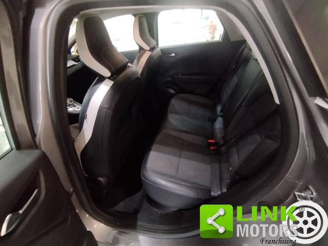 RENAULT Captur usata 11