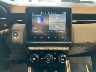 RENAULT Clio usata, con Volante in pelle