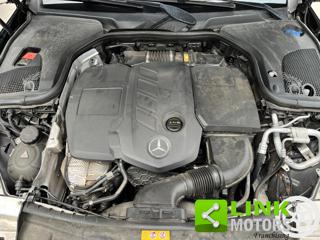 MERCEDES-BENZ E 200 usata, con Autoradio digitale