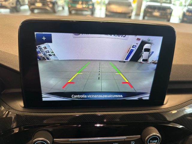 FORD Kuga usata, con Sistema di navigazione