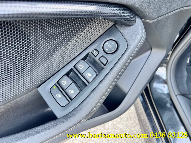 BMW 118 usata, con Controllo automatico clima