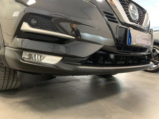 NISSAN Qashqai usata, con Luci diurne LED