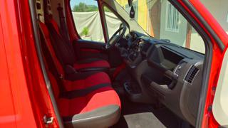 PEUGEOT Boxer usata, con MP3