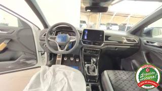VOLKSWAGEN T-Roc usata, con Autoradio