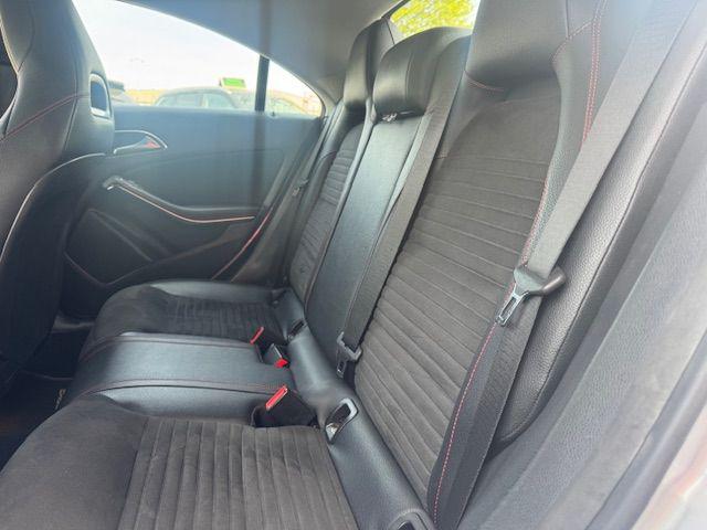 MERCEDES-BENZ CLA 220 usata, con Cerchi in lega