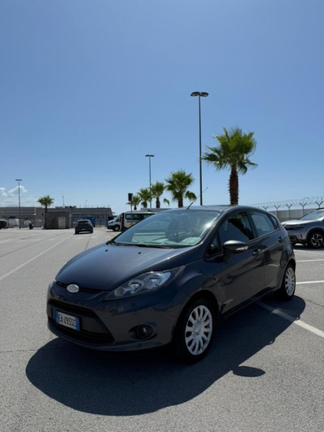 FORD Fiesta usata, con ABS