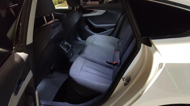 AUDI A5 usata, con Autoradio