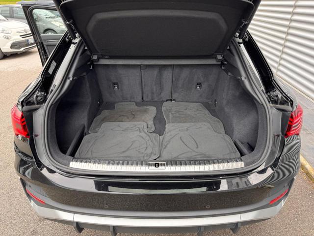 AUDI Q3 usata, con Specchietti laterali elettrici