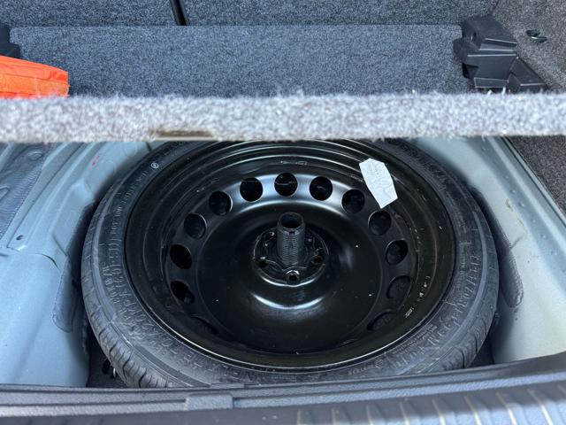 SEAT Arona usata, con Specchietti laterali elettrici