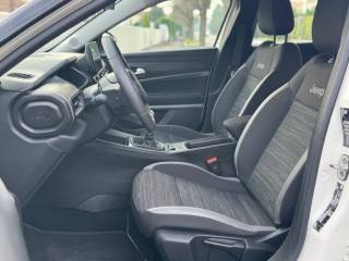 JEEP Avenger usata, con Autoradio