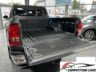 TOYOTA Hilux usata, con Bluetooth