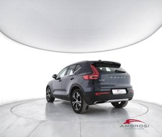 VOLVO XC40 usata 3