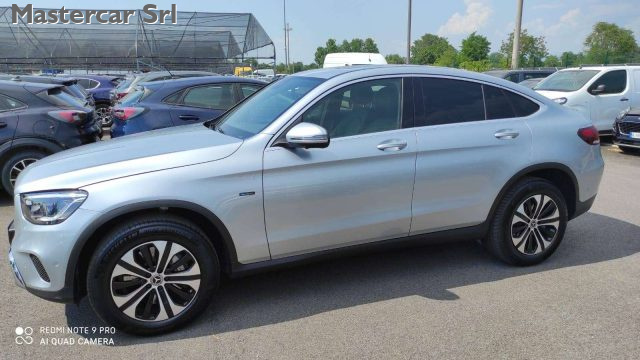 MERCEDES-BENZ GLC 300 usata, con Park Distance Control