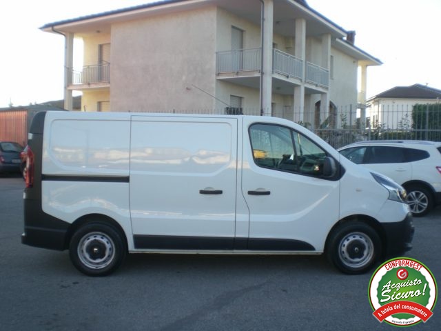 RENAULT Trafic usata, con Specchietti laterali elettrici
