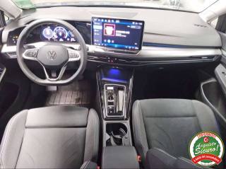 VOLKSWAGEN Golf usata, con Autoradio