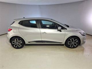 RENAULT Clio usata, con Climatizzatore