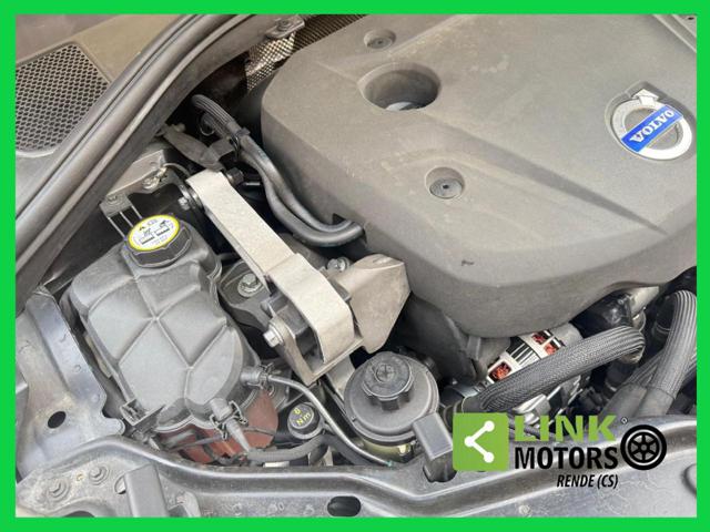 VOLVO XC60 usata, con Fari bi-xeno