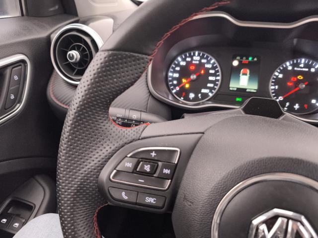 MG ZS usata, con USB