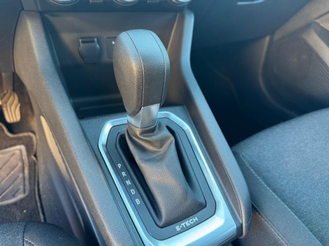 RENAULT Clio usata, con Controllo automatico clima