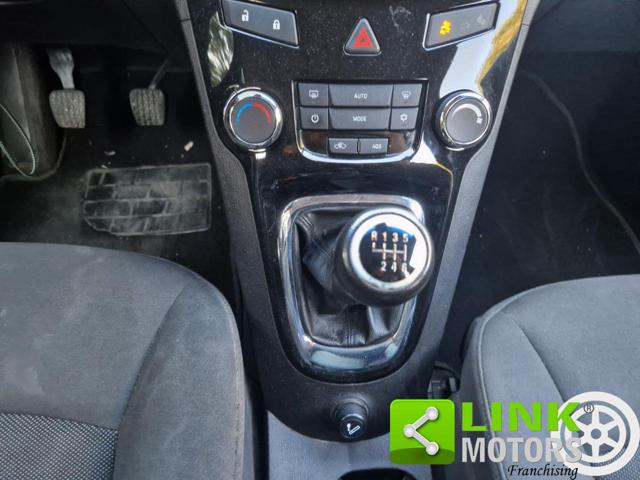 CHEVROLET Orlando usata 31