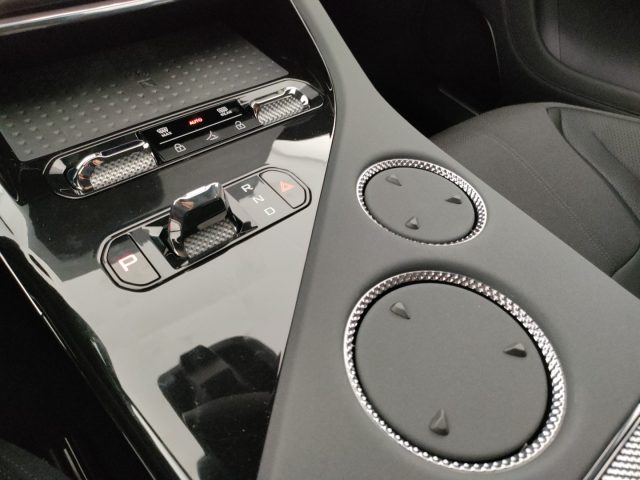 LOTUS Eletre usata, con Controllo automatico clima