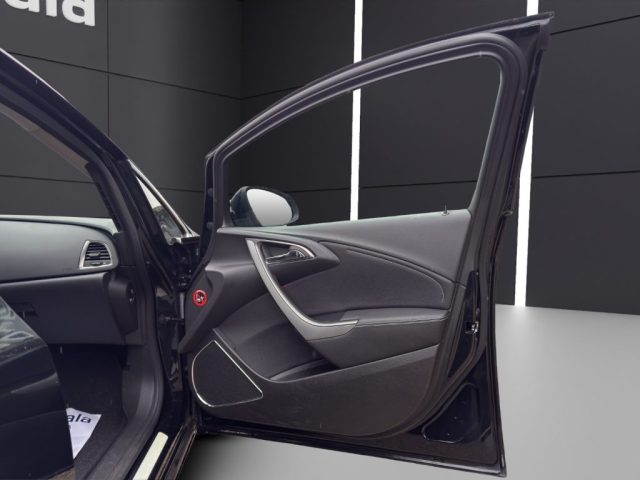 OPEL Astra usata, con Bracciolo