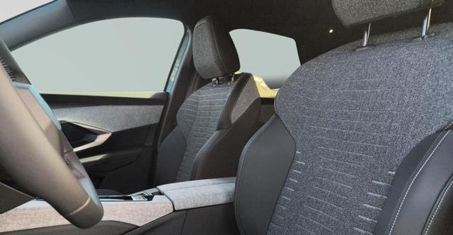 PEUGEOT 3008 usata, con Autoradio