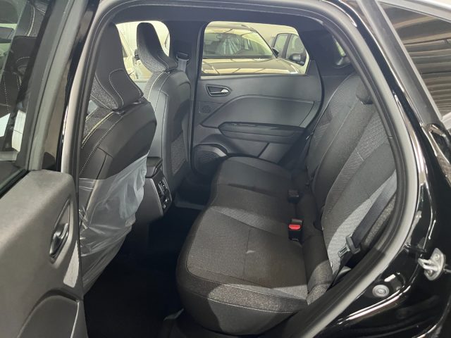 RENAULT Captur usata, con Controllo automatico clima