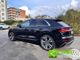 AUDI Q8 usata, con Cerchi in lega