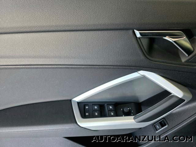 AUDI Q3 usata, con Autoradio digitale