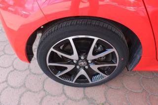 TOYOTA Yaris usata, con Fendinebbia