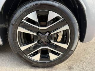 PEUGEOT 208 usata, con Park Distance Control