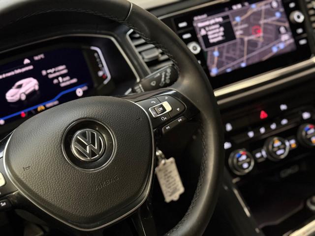 VOLKSWAGEN T-Roc usata, con USB