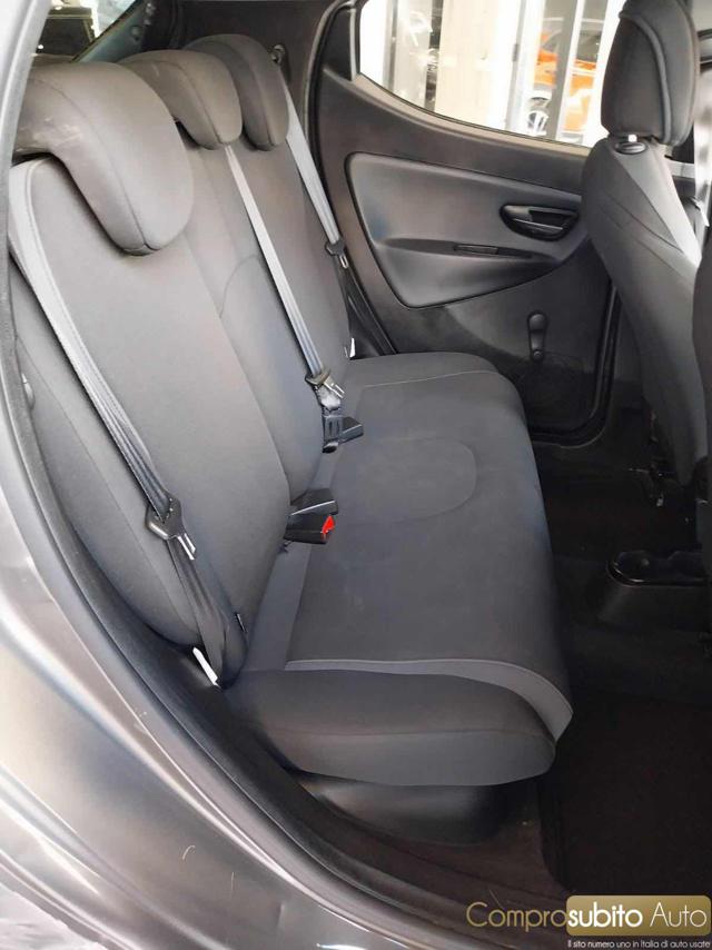 LANCIA Ypsilon usata 16