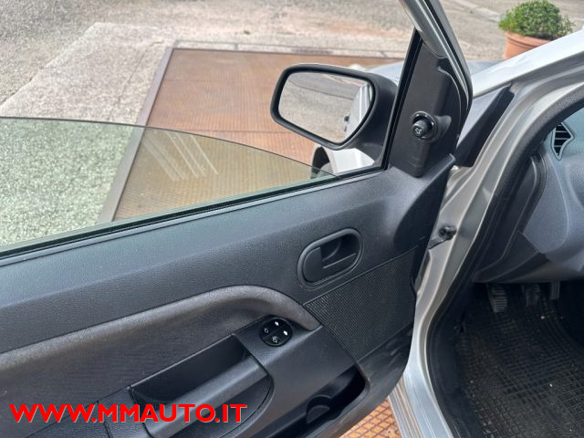 FORD Fiesta usata, con Immobilizzatore elettronico