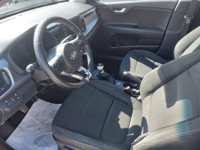 KIA Rio usata 8