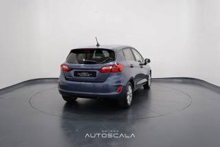 FORD Fiesta usata, con Autoradio