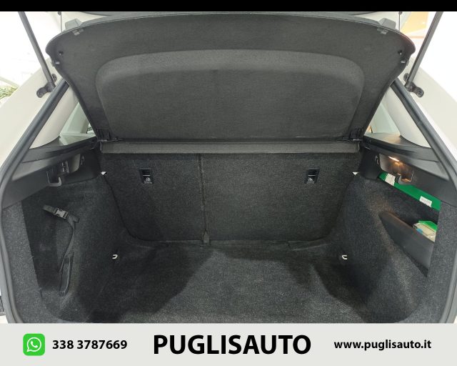 SKODA Kamiq usata, con Specchietti laterali elettrici