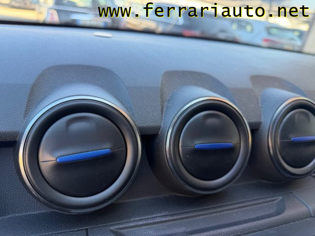 DACIA Duster usata, con Sedile posteriore sdoppiato