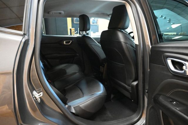 JEEP Compass usata 195