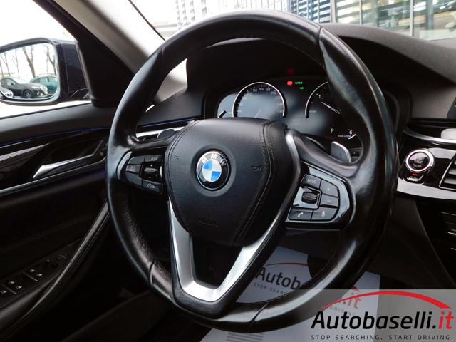 BMW 520 usata, con Luci diurne