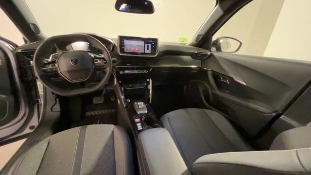 PEUGEOT 2008 usata, con Controllo automatico clima