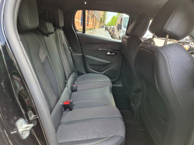 PEUGEOT 208 usata, con Touch screen