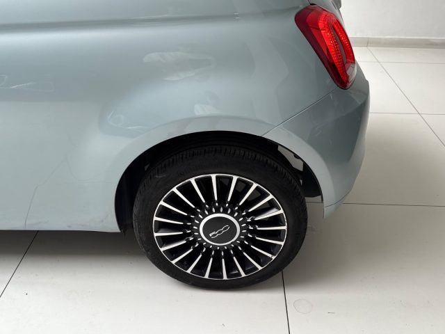 FIAT 500 usata, con MP3