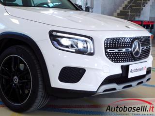 MERCEDES-BENZ GLB 200 usata, con Bracciolo
