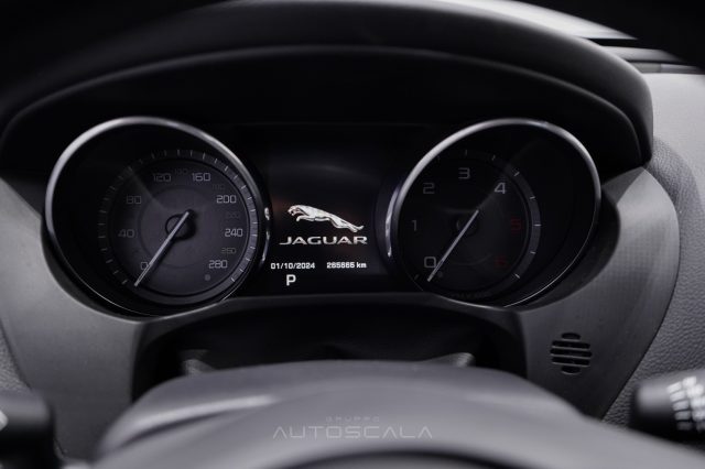 JAGUAR XE usata, con Immobilizzatore elettronico
