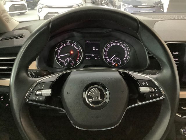 SKODA Kamiq usata, con Bracciolo